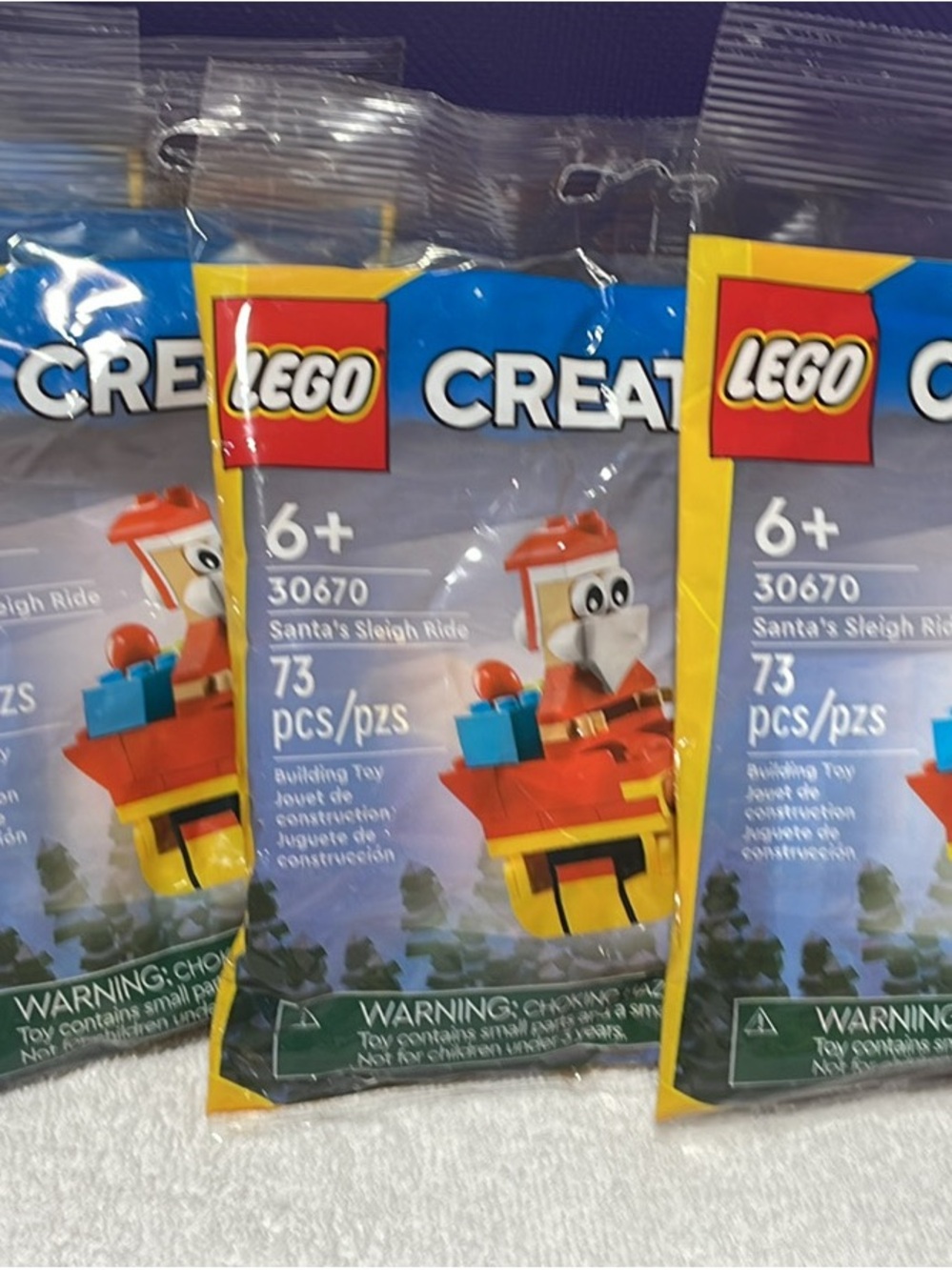 LEGO Red Blue Yellow Santa’s Sleigh Ride Creative Polybag